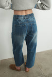 SLOUCHY RELAX FIT CROP BARREL JEANS